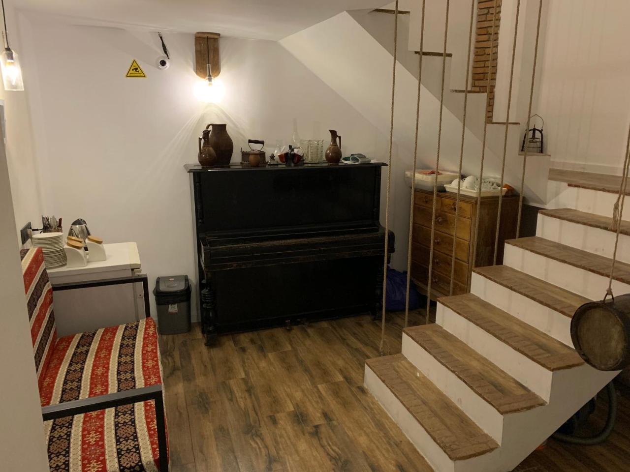 Hotel Baratashvili 12 تبليسي المظهر الخارجي الصورة
